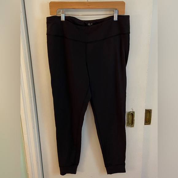 Reebok Athletic Leggings - Picture 4 of 4